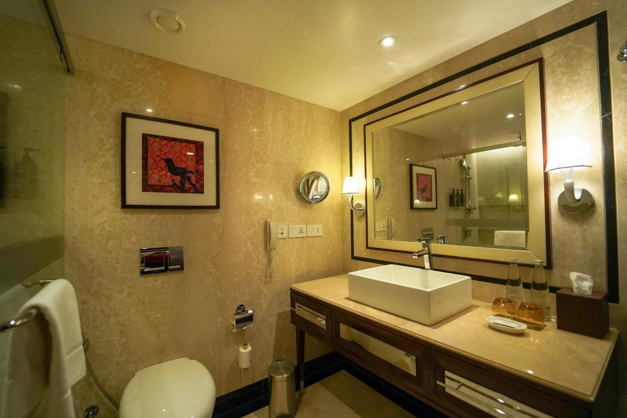 Sheraton Grand Pune Bund Garden Hotel Eksteriør bilde