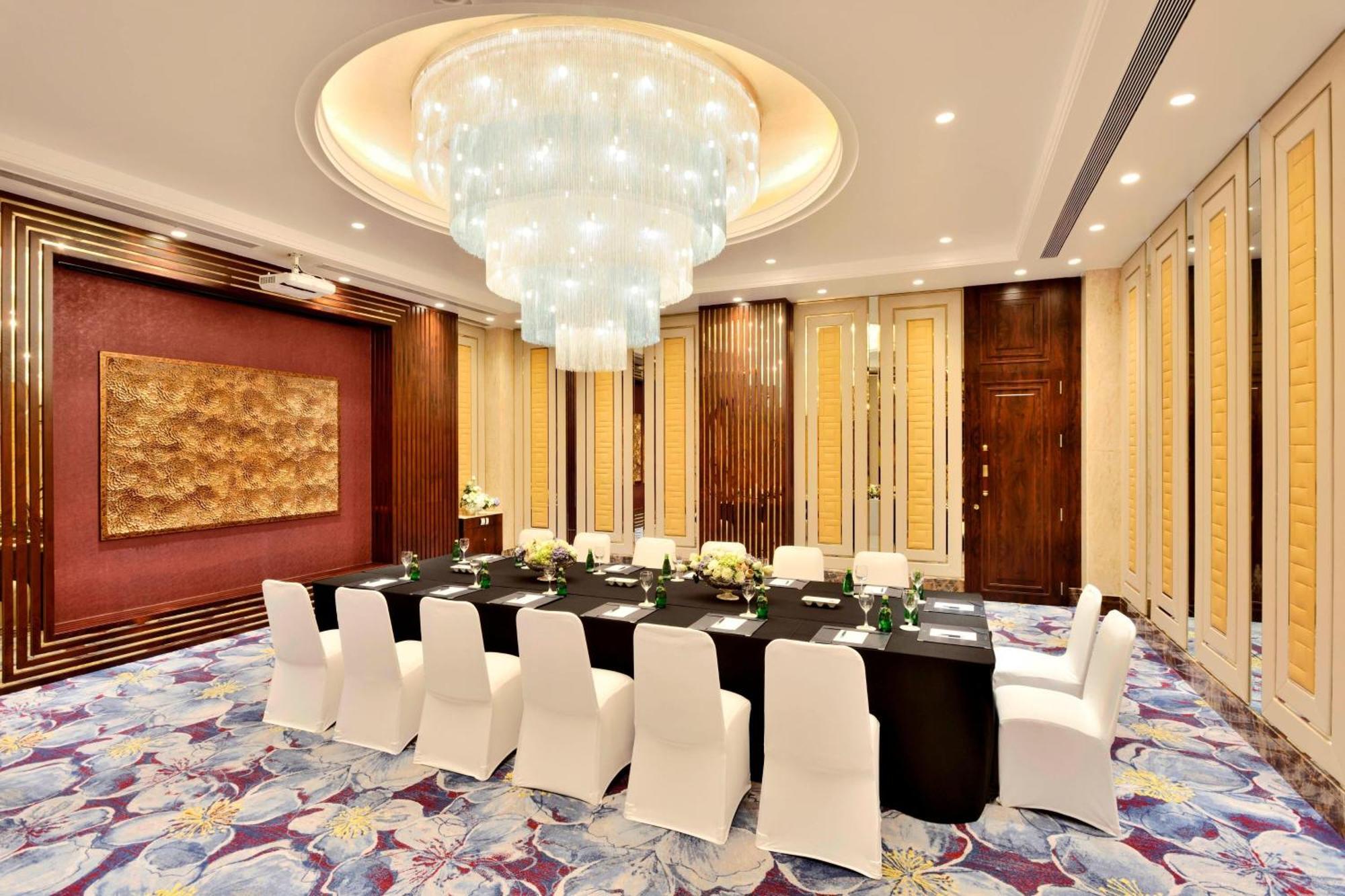 Sheraton Grand Pune Bund Garden Hotel Eksteriør bilde